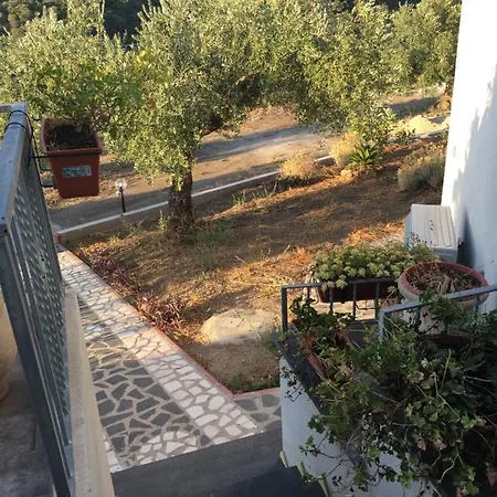 Διαμέρισμα Localitas'ulumu Stella *